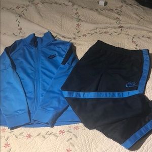 Nike 2 piece warm up